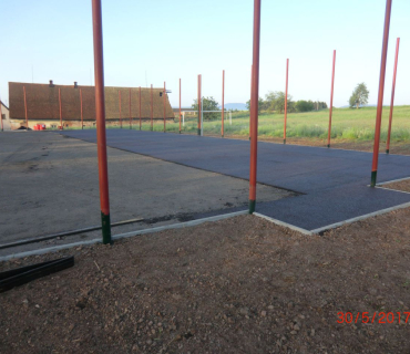 Víceúčelové hřiště 15 x 32m Šonov