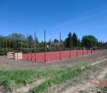Víceúčelové hřiště 15 x 32m Šonov