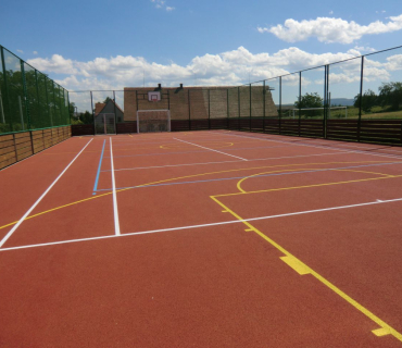 Víceúčelové hřiště 15 x 32m Šonov